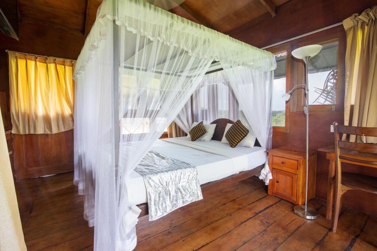 The Hideout Sigiriya Villa Exterior photo