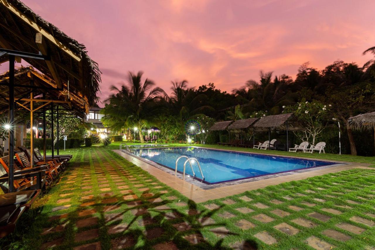 The Hideout Sigiriya Villa Exterior photo