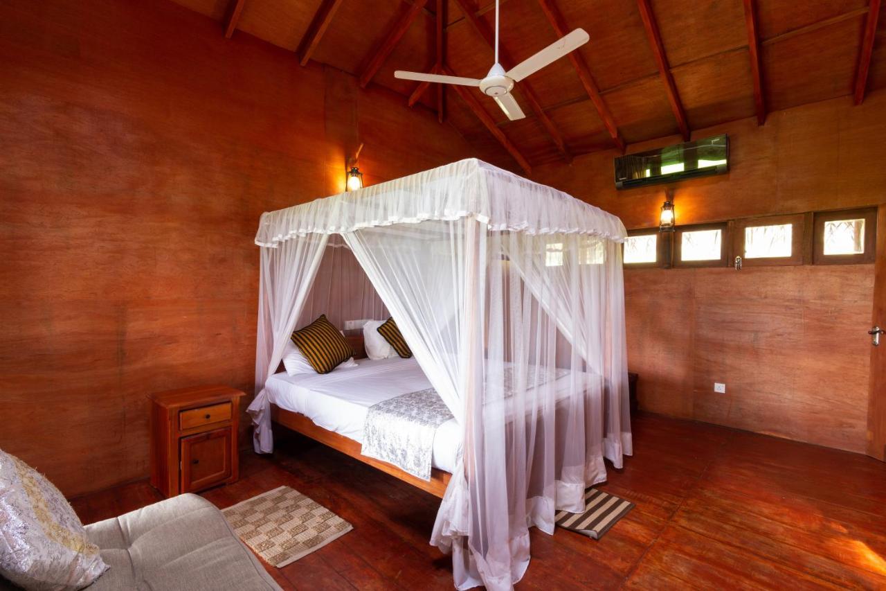 The Hideout Sigiriya Villa Exterior photo