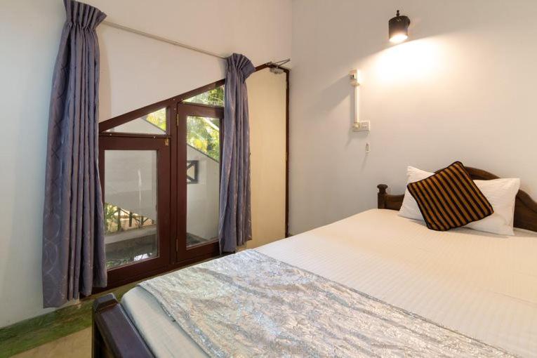 The Hideout Sigiriya Villa Exterior photo